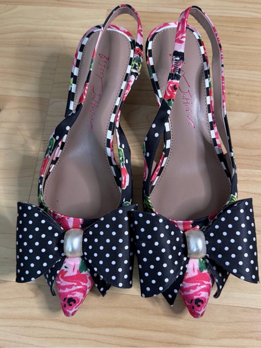 Betsey Johnson CLAIRA ROSE Dot  Floral Slingback Mules with Bow SIZ 7 w/ box